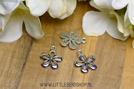 Charms Flower Silver Color, per piece