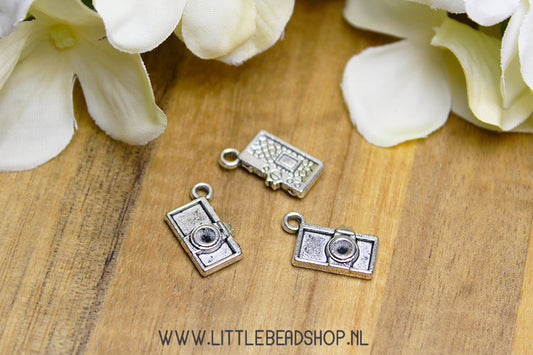 Charms Camera Silver Color, per piece