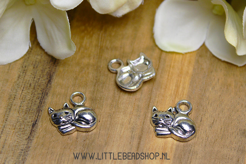 Bedels Liggende Poes Zilverkleur, per stuk
