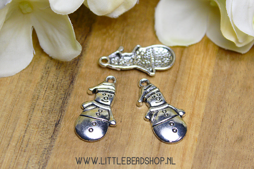 Snowman charms silver color, per piece