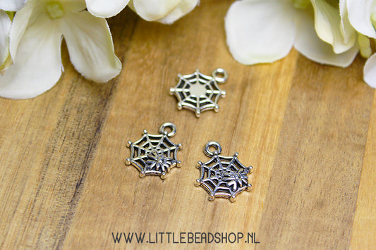 Spider in Web Charms silver color, per piece