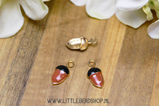 Enamel Charms Acorn, per piece