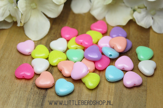 Acrylic Beads Hearts Flat Pastel, +/- 30 pieces