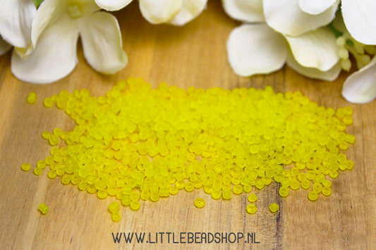 Seed beads Frosted Yellow 2mm, 15 grams
