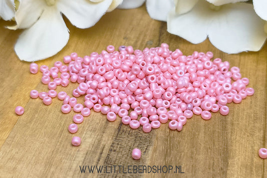Seed beads Dark Blossom pink 2mm, 15 grams