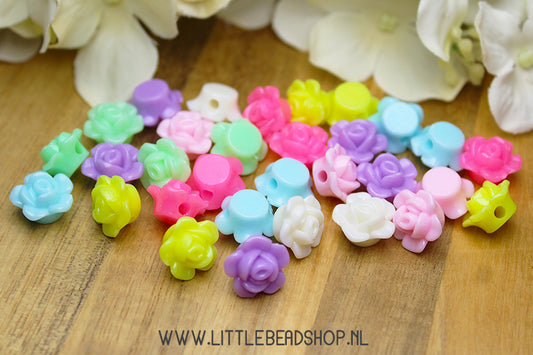 Acrylic beads Roses Pastel, +/- 30 pieces