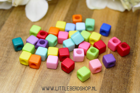 Acrylic Beads Square 7mm, +/-20 pieces