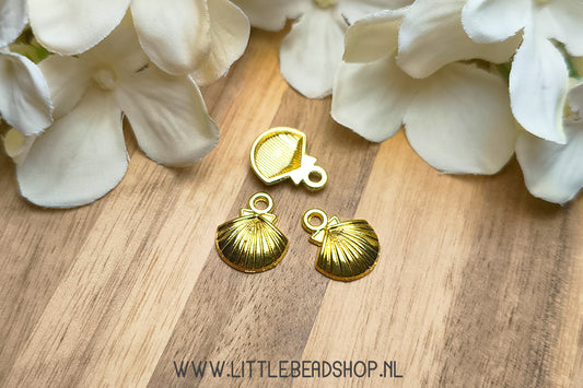 Charms Shell gold color, per piece