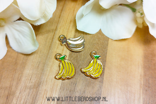 Enamel Charms Bananas, per piece
