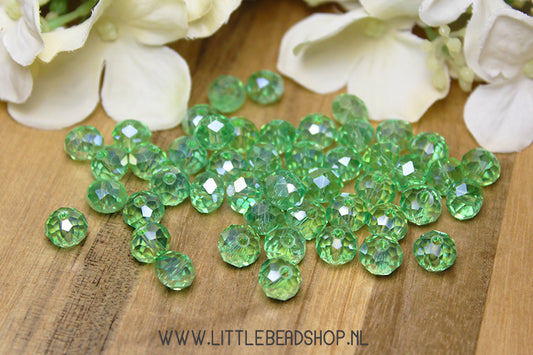 Faceted beads 8mm Spring Green Shine, +/- 60 pieces