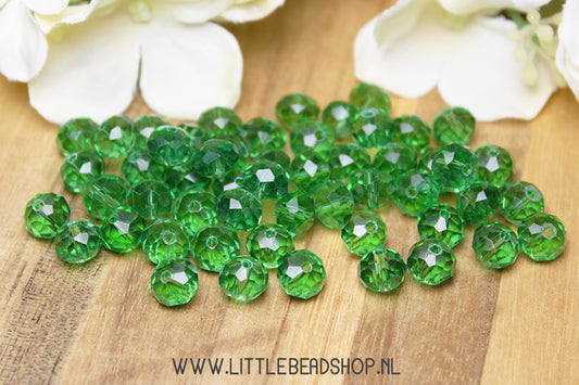 Faceted beads 8mm Moss green, +/- 60 pieces