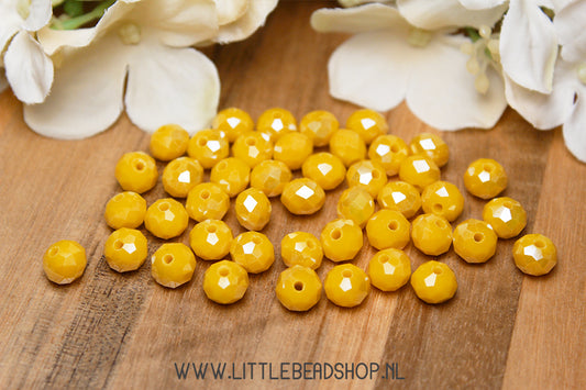 Faceted beads 8mm Ochre Yellow Shine, +/- 60 pieces