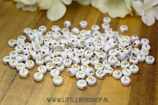 Acrylic Letter Beads White & Gold 7mm, 200 pieces