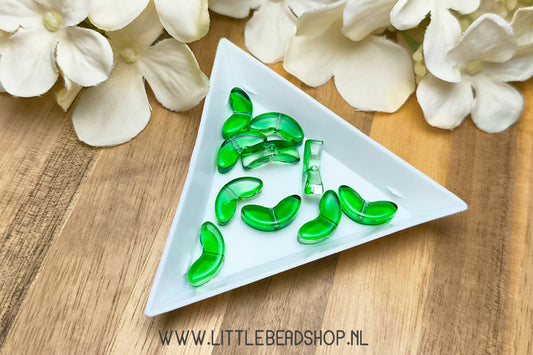 Glass Beads Tulip Leaves, 10 pieces
