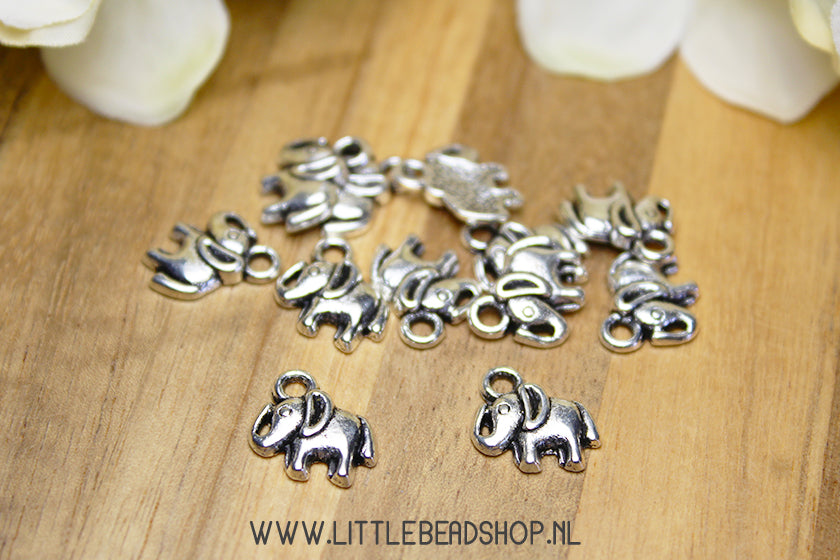Elephant Charms silver color, per piece