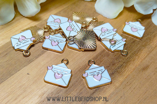 Enamel Charms envelope with letter, per piece