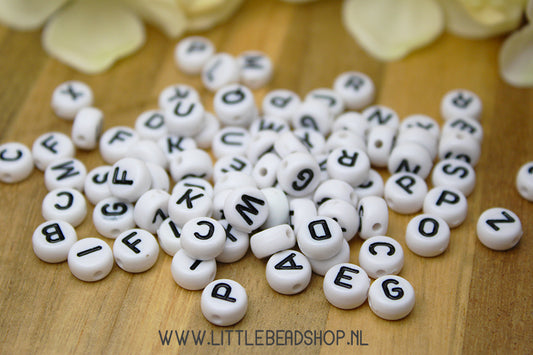Acrylic letter beads, white and black, 7mm, +/- 200 pieces
