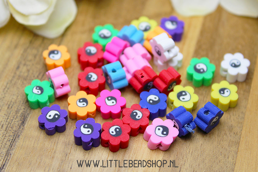 Polymeer Kralen Yin Yang bloemetjes, 30 stuks