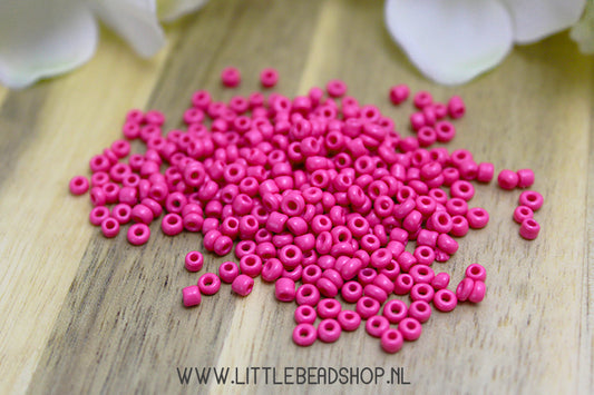 Seed beads Dark Pink 2mm, 15 grams