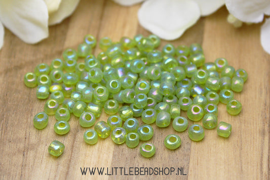 Rocailles Green Rainbow Shine 4mm, 27 gram