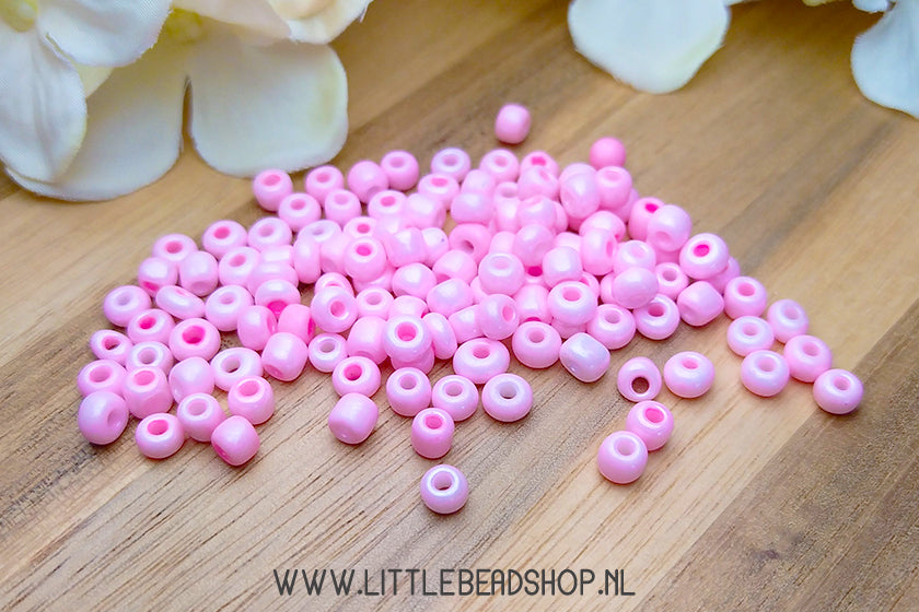 Rocailles Light Flamingo Pink 4mm, 27 gram
