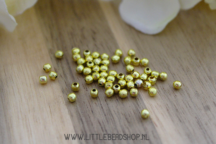 Tussenkralen metalen balletjes 2mm, +/-500 stuks