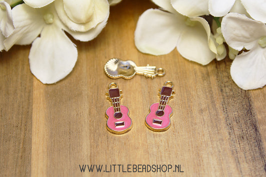 Emaille Bedels Gitaar Roze, per stuk