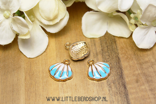 Emaille Bedels Schelp Lichtblauw/Wit, per stuk