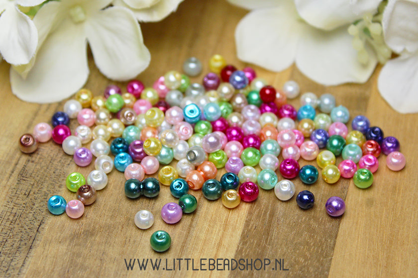 Glasparels Multi-Colour mix 4mm, +/- 140 stuks