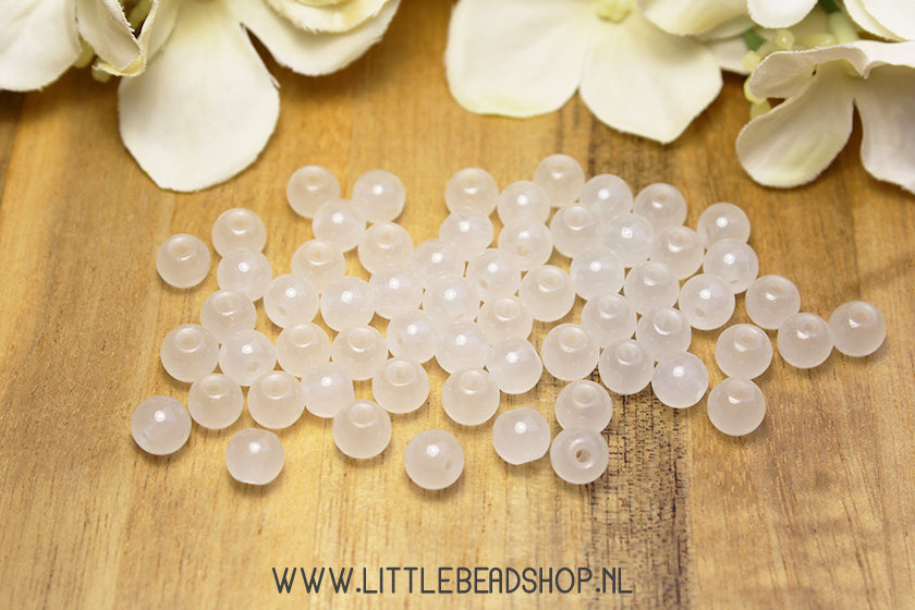 Glaskralen Gemstone Look Off White 6mm, +/- 60 stuks