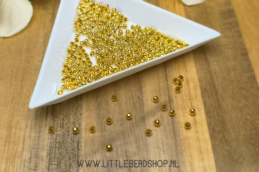 Tussenkralen metalen balletjes 2mm, +/-500 stuks