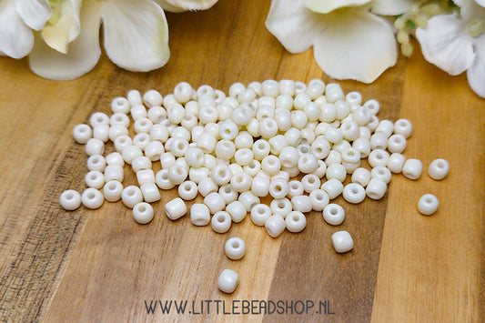 Rocailles Light Cream Beige 4mm, 27 gram