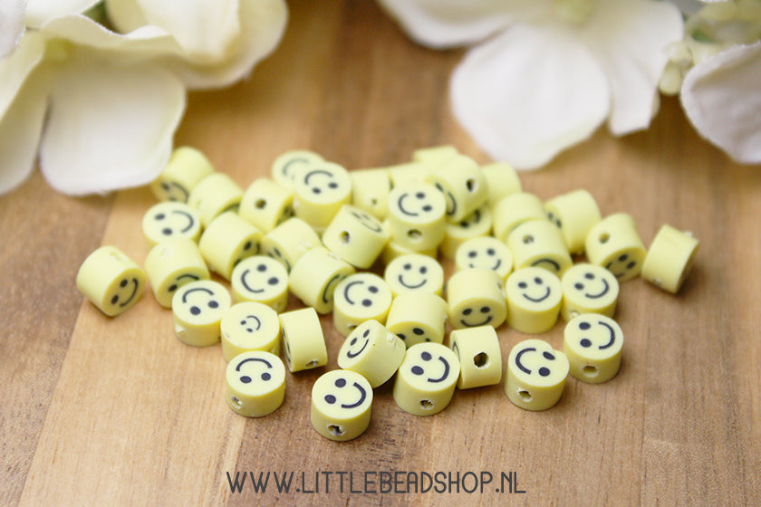 Polymeer Kralen Mini Smiley Geel, 50 stuks